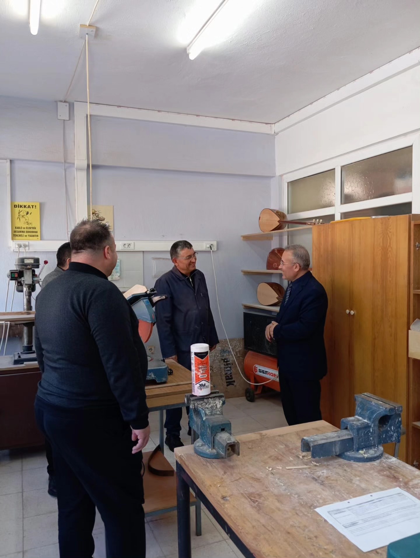 585357431 122157313226627851 4688467074800291466 N