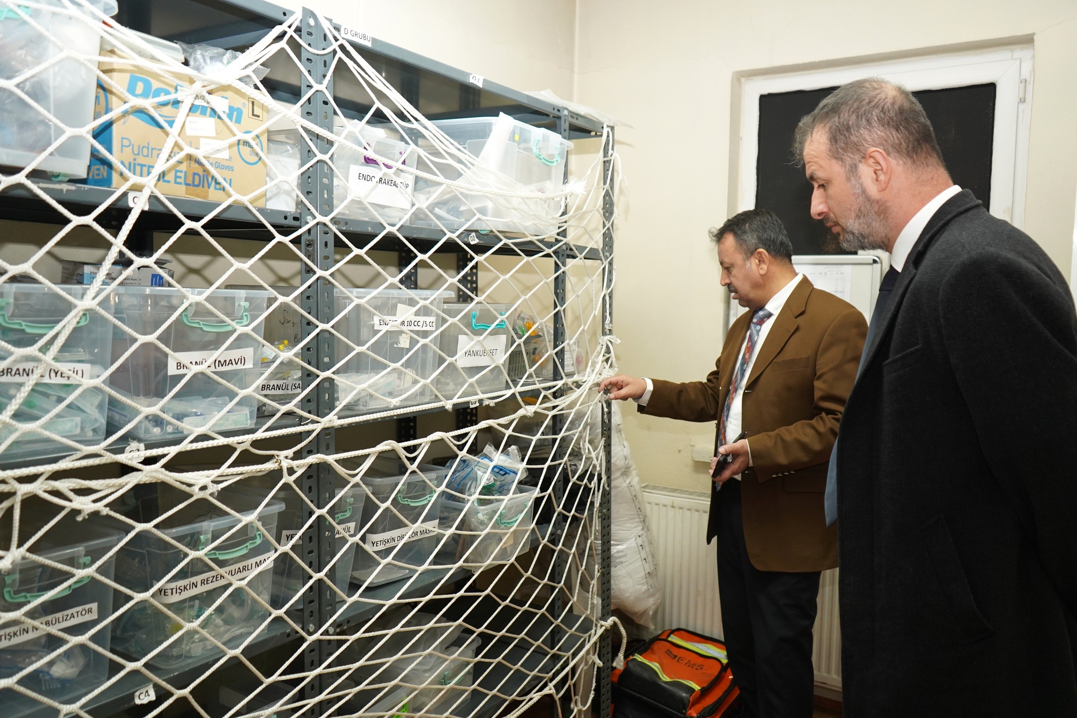 587586407 18293464858287272 9219833013718635817 N