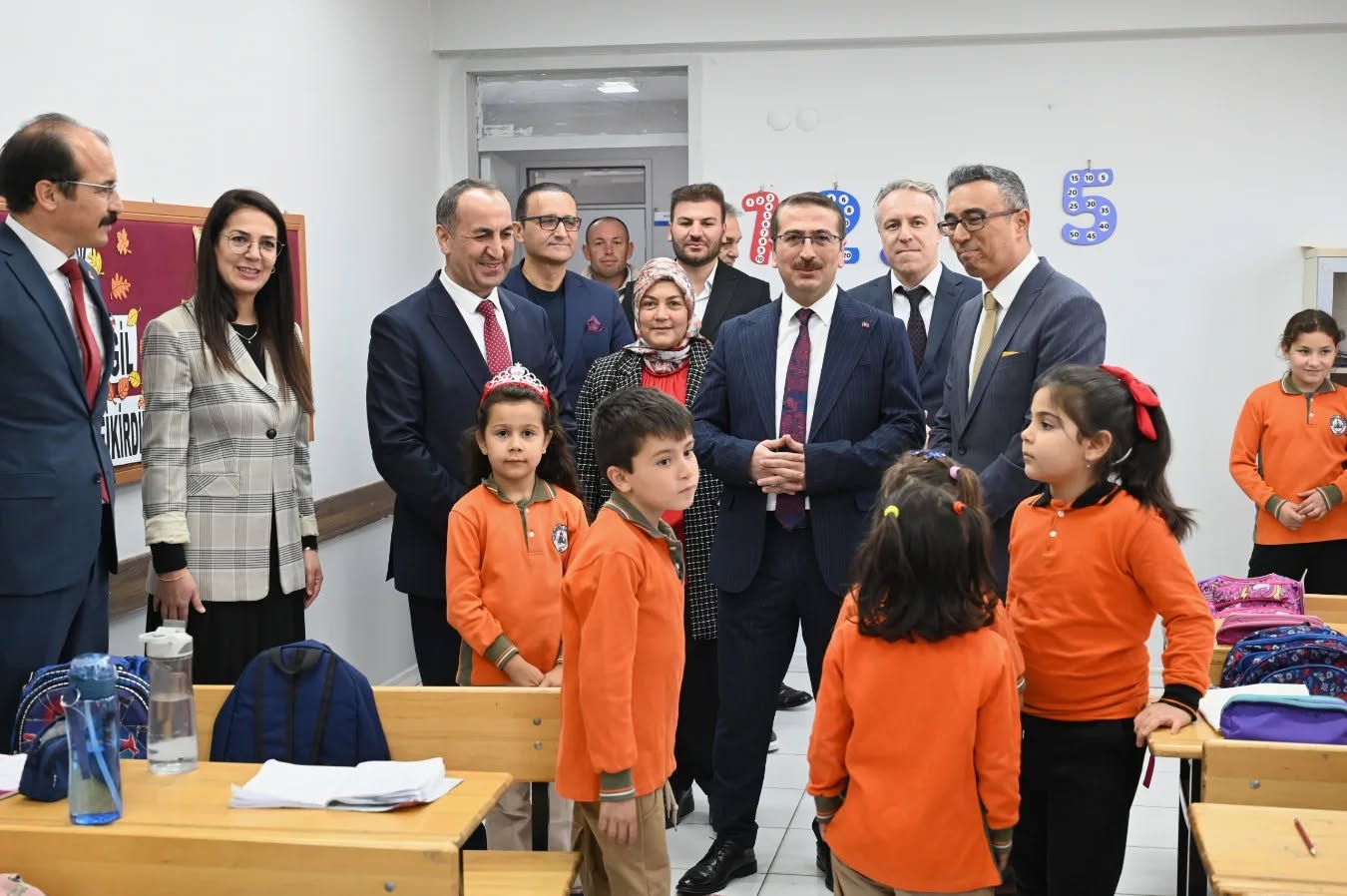 587603791 18144438682431364 4647541429552665633 N