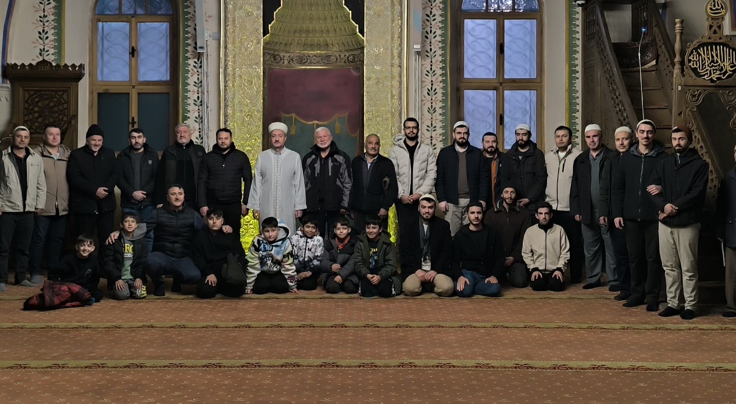 588431883 25762881149996753 2205845334921068513 N