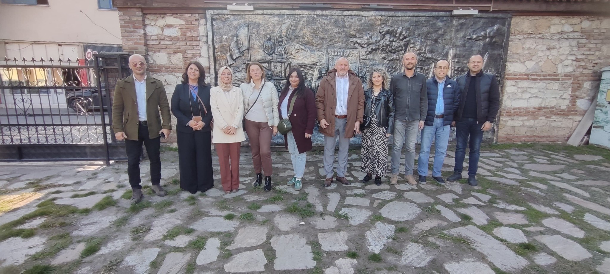 588447147 1300419865461021 1041203817186414783 N