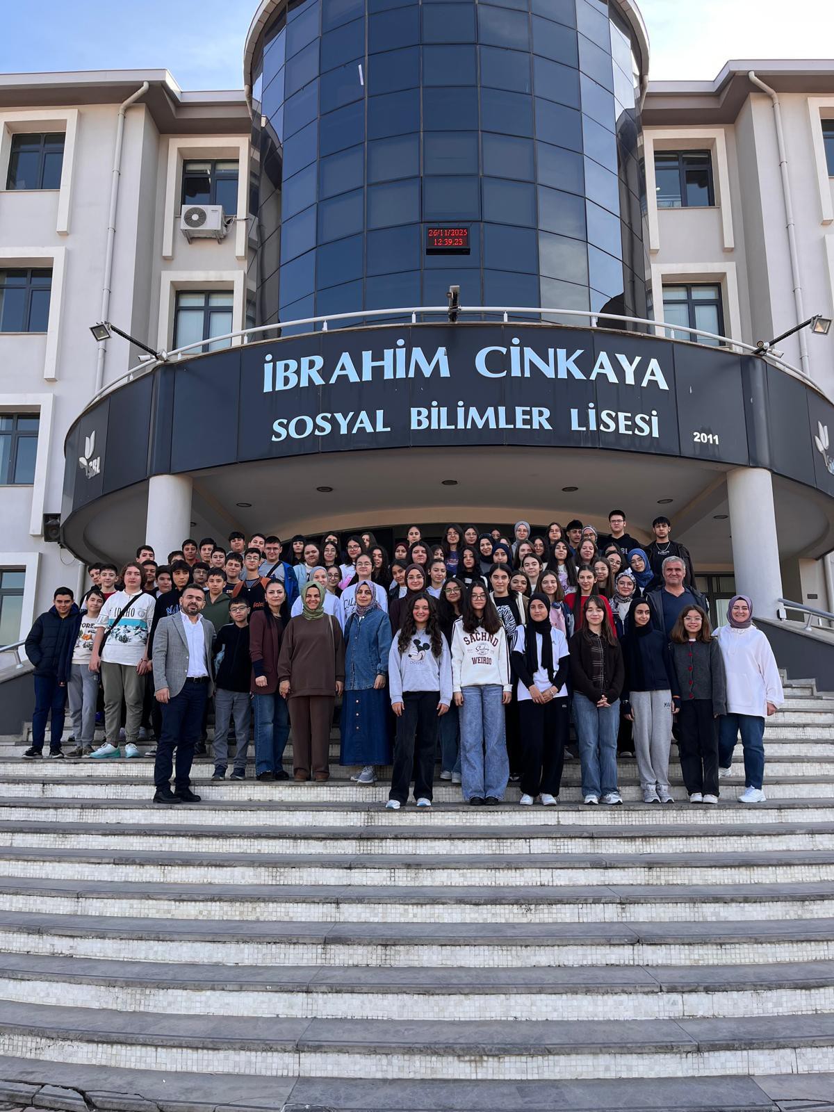 589386275 1328200392440847 3188214130189797754 N