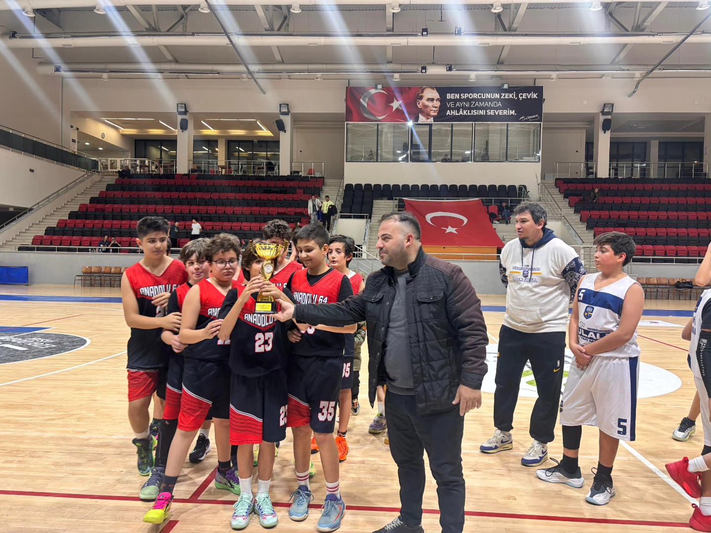 590771882 1294435192713947 8198422144264621959 N