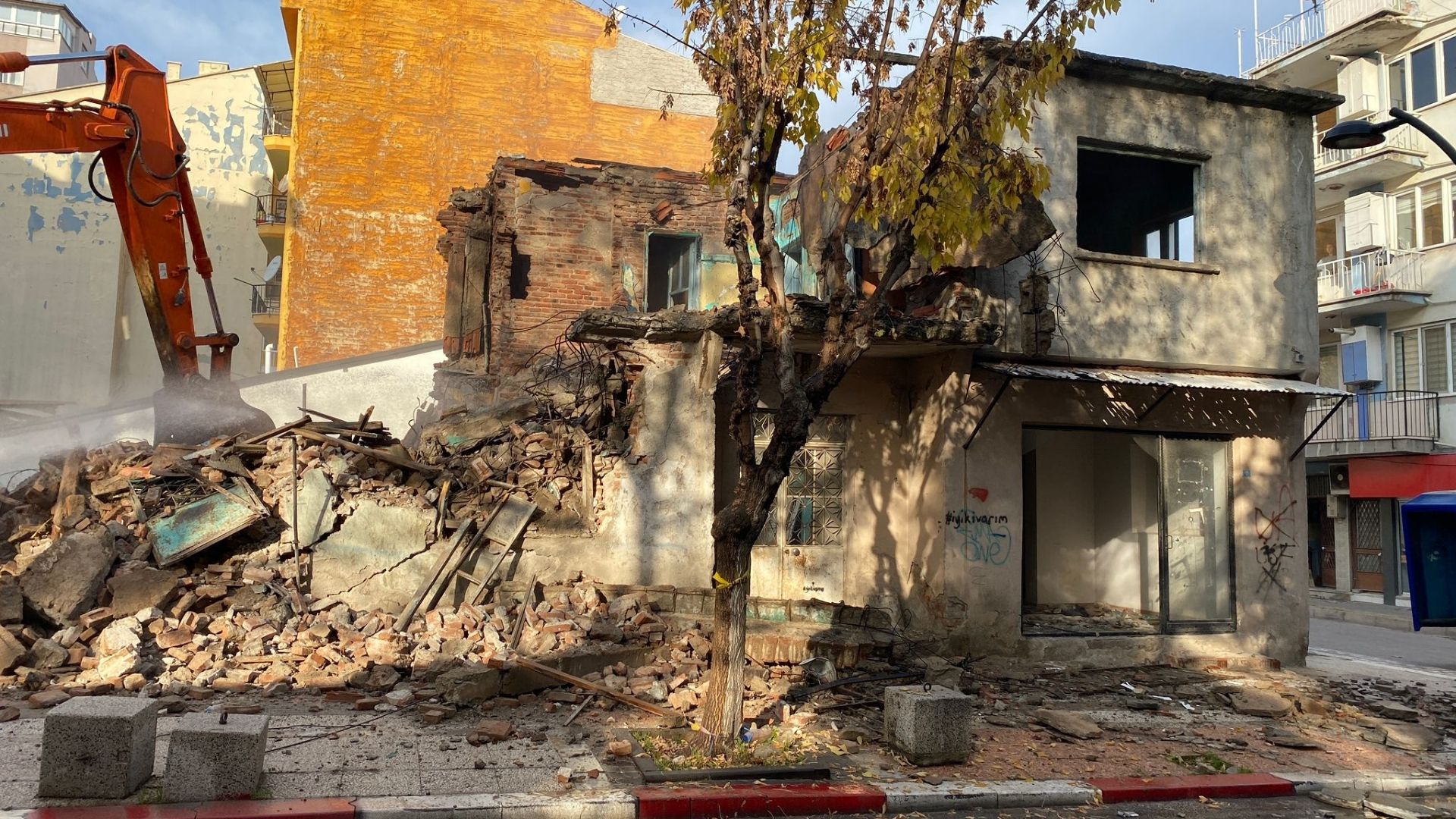 Adsız Tasarım 2025 11 21T141034.000