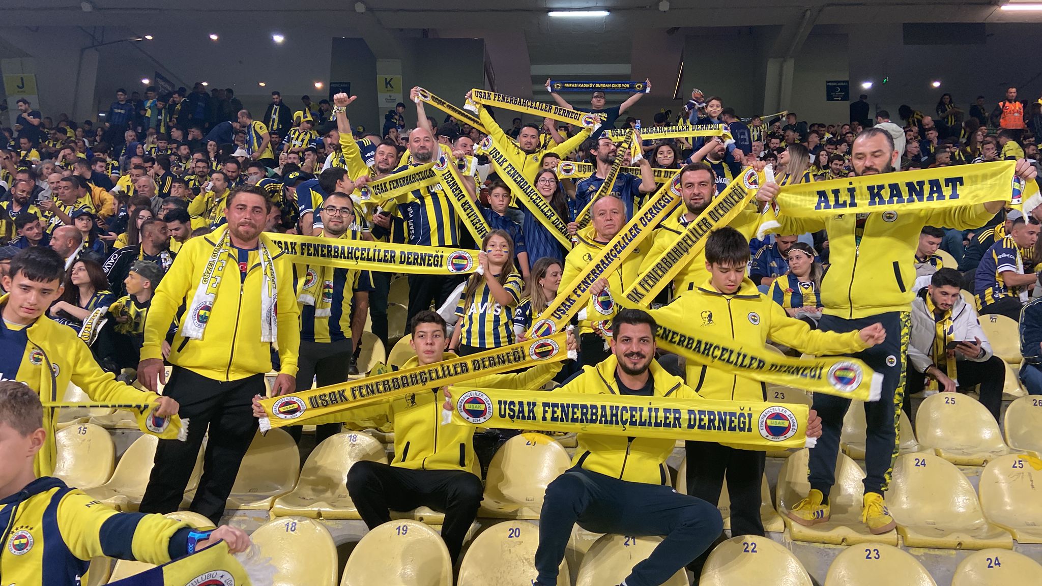 Uşak Fenerbahçeliler Derneği-1