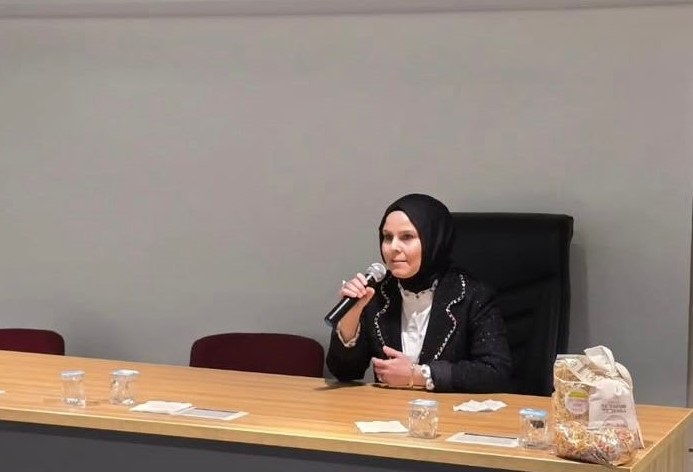 48747735 3F52 4693 Ad4E C677165Cf226