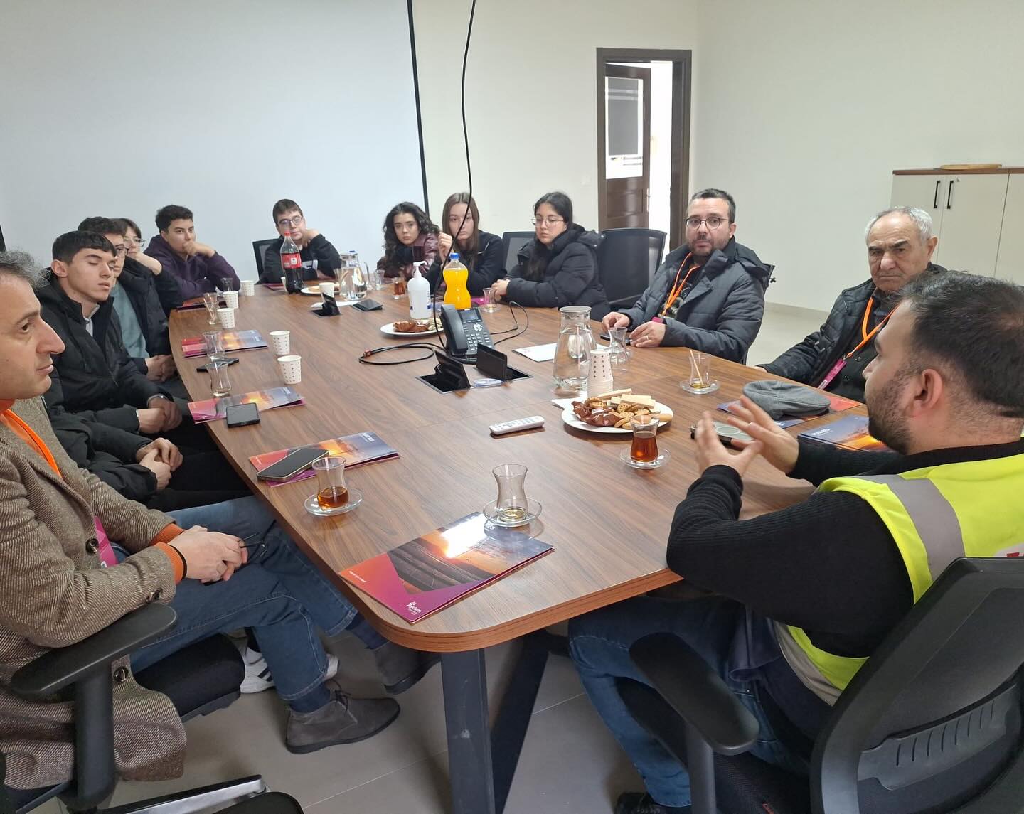 574679458 18096382297803986 8261032413626529245 N