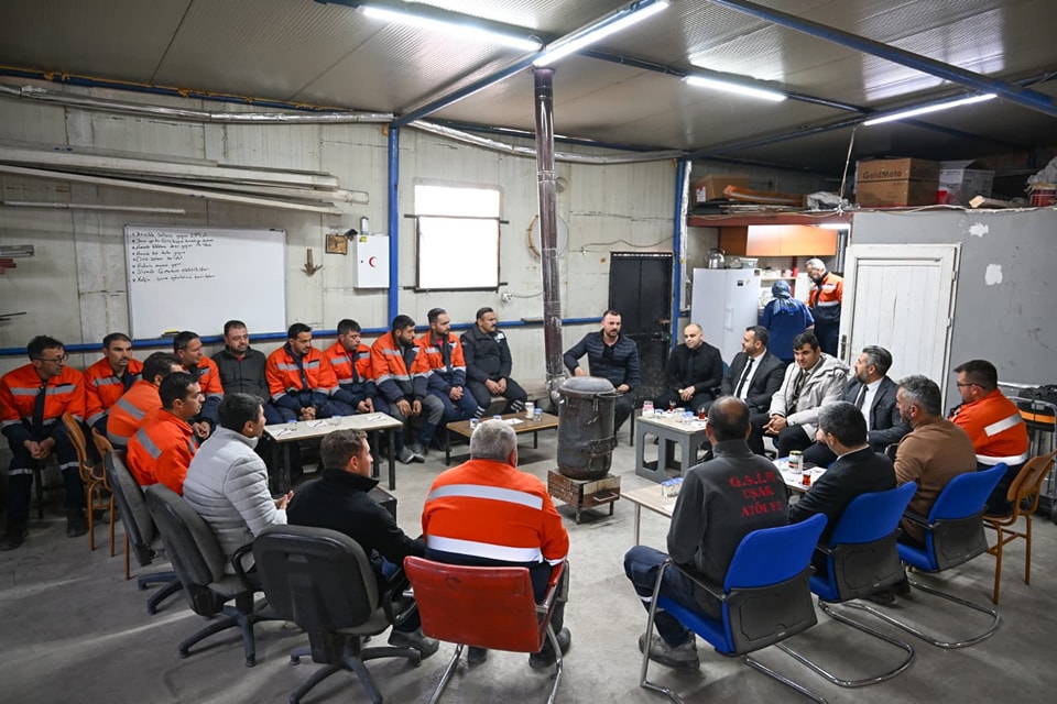 577036876 1176444861326381 4032931441765201777 N