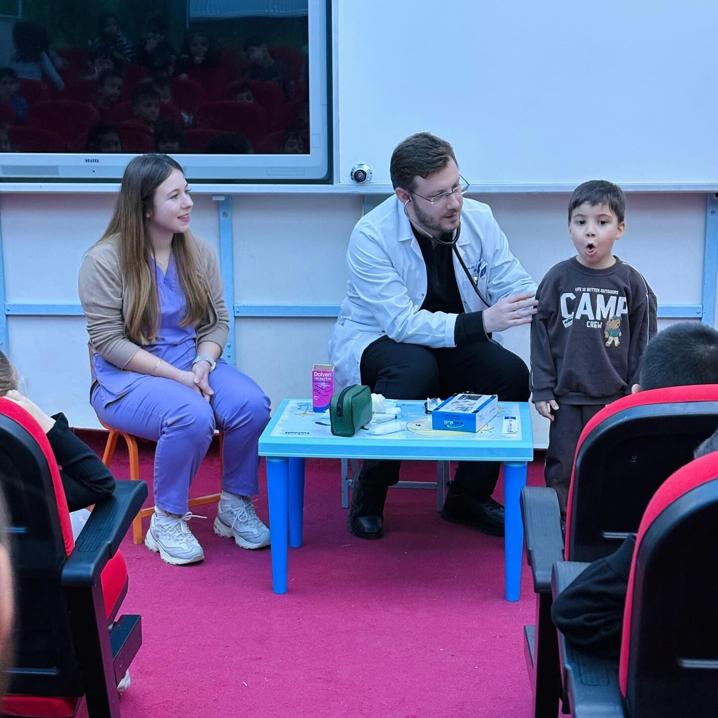 586660894 17901783654336913 5029164985857679680 N