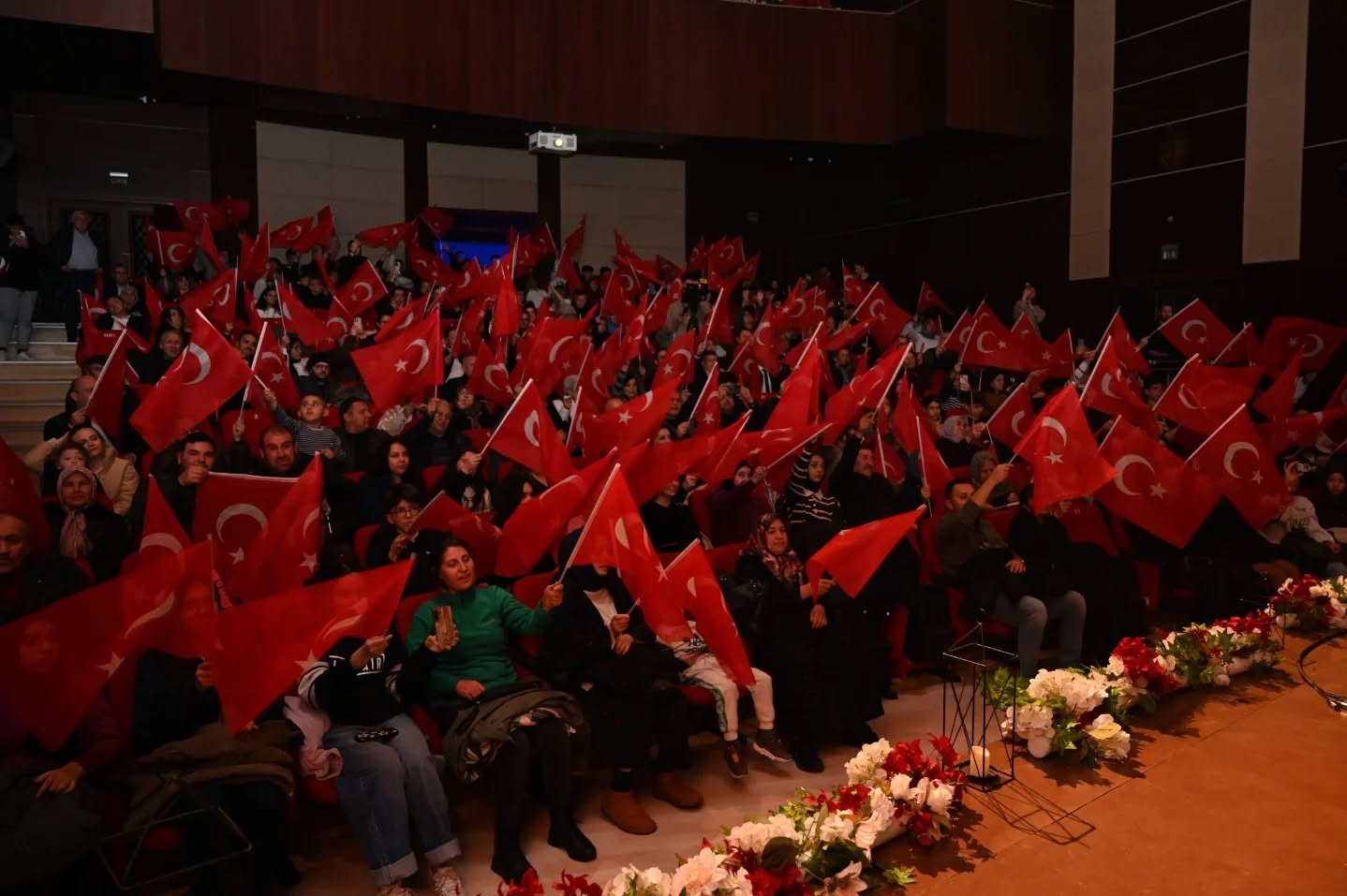 588152652 18145904905431364 3894245185635449627 N