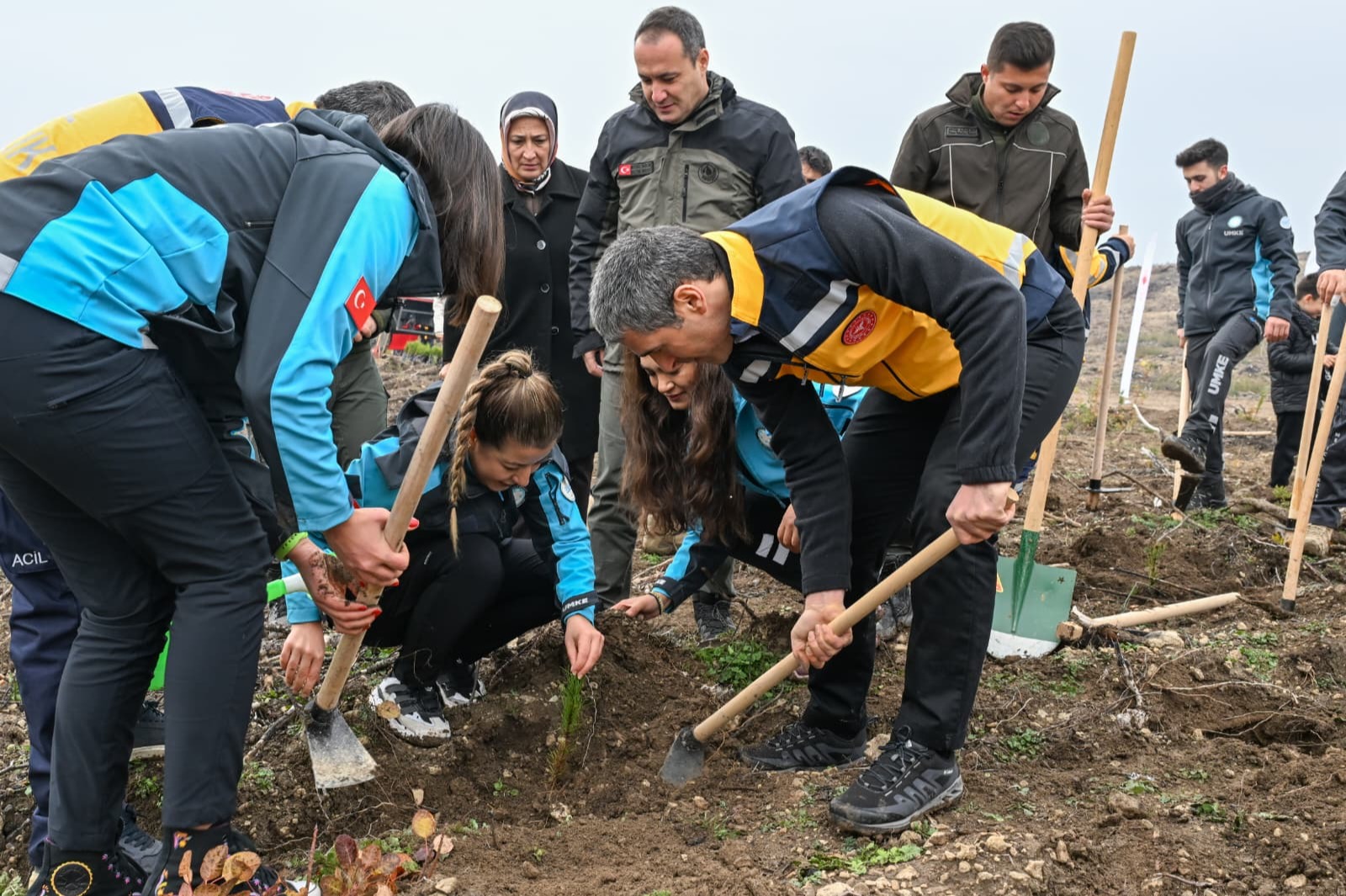 588632439 18294431539287272 2874580724324419296 N