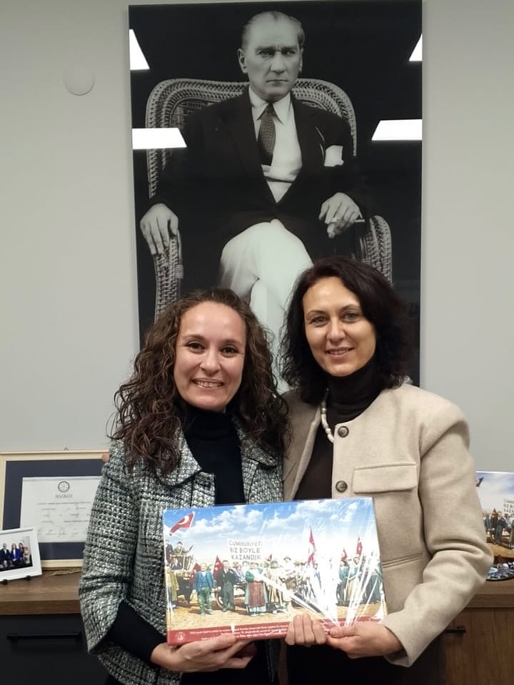 589285912 18552226543058634 484129738513235033 N