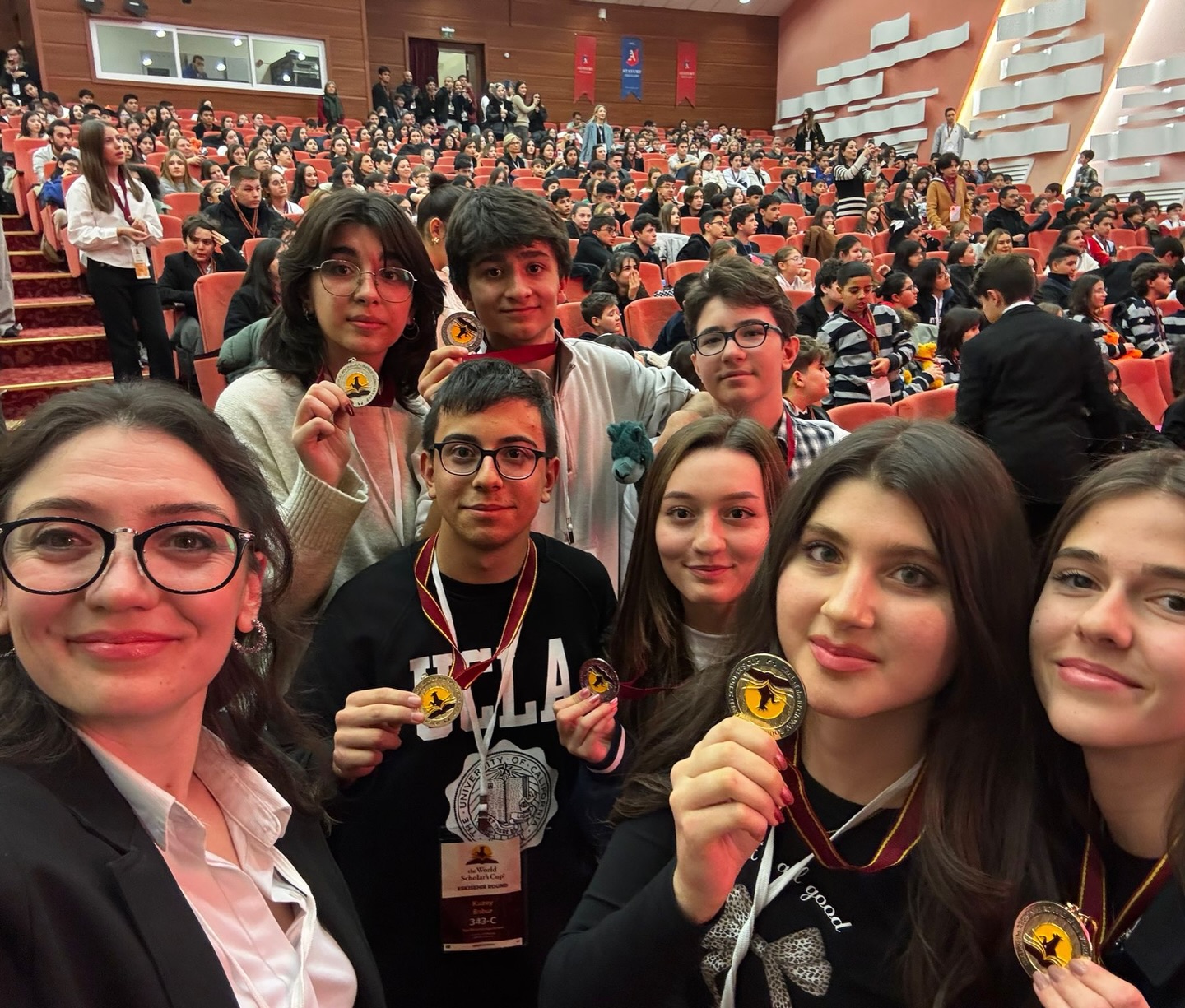 589912802 18110997832624176 6827629488604214145 N