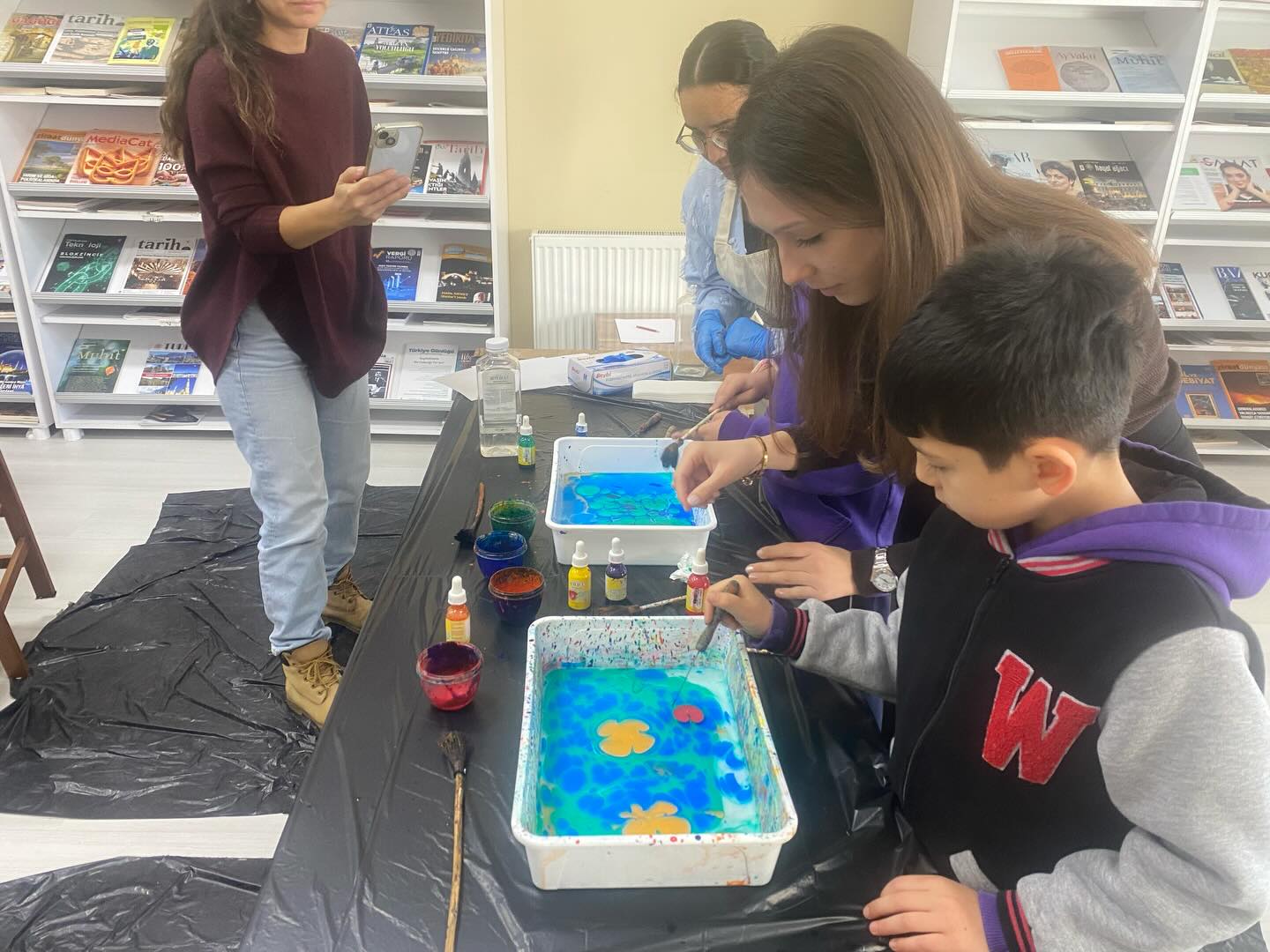 590362267 18099923611793445 9098870788750134329 N