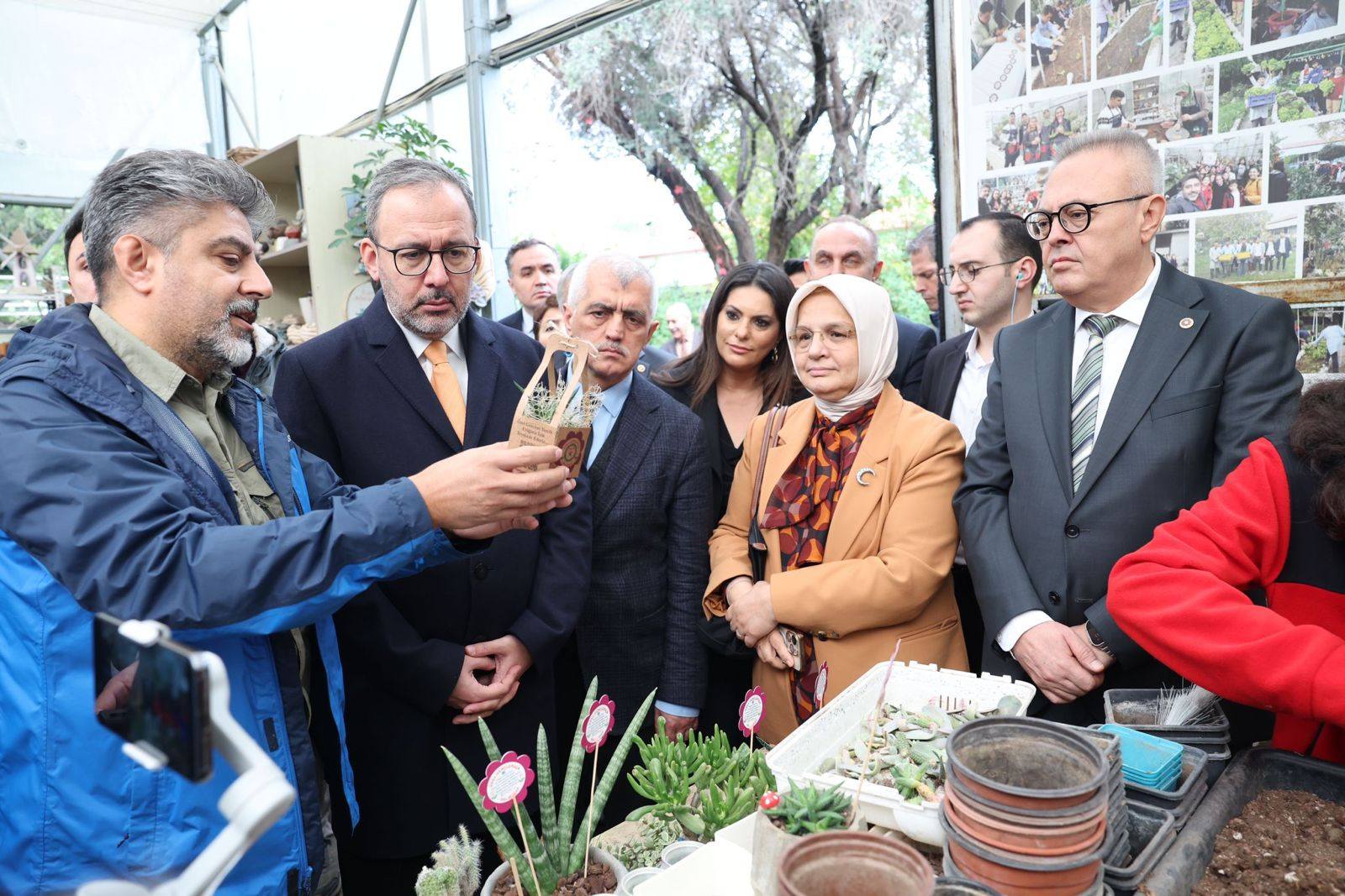 590786024 25422314024029986 5539716089319745050 N