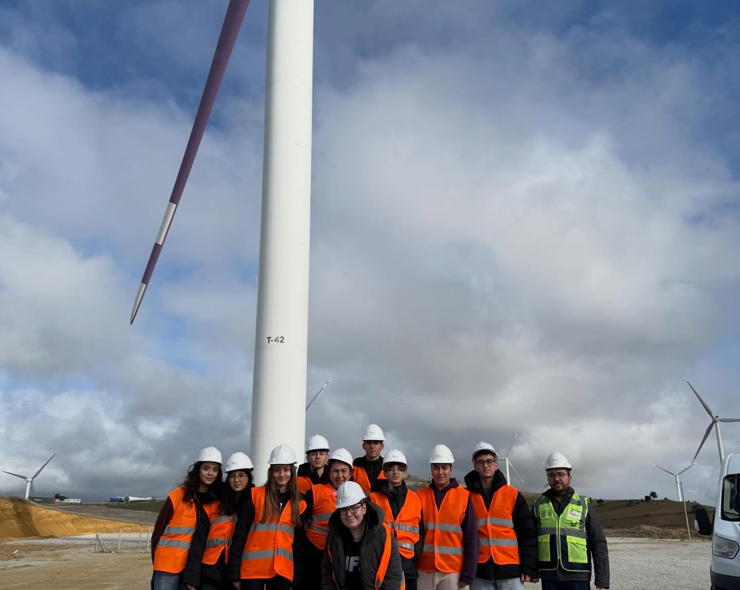 591575112 18096382342803986 6110704714928211496 N