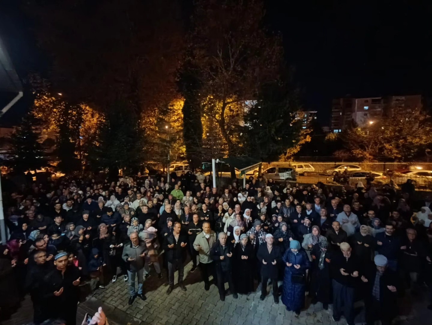 592176415 122158847108627851 6294097579940017228 N