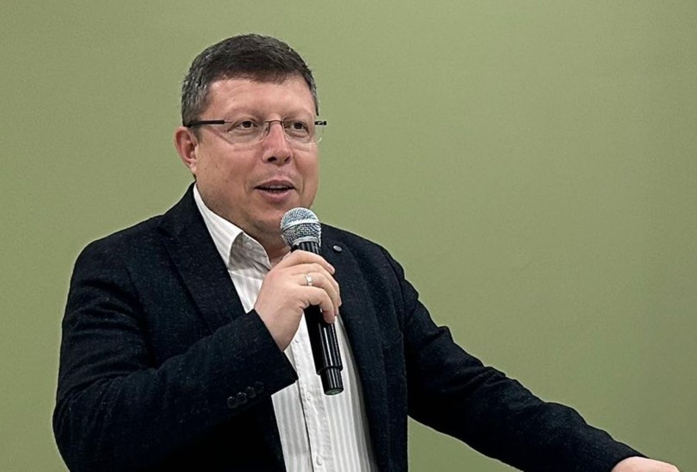 594612744 10164056311943559 8985838721159492999 N