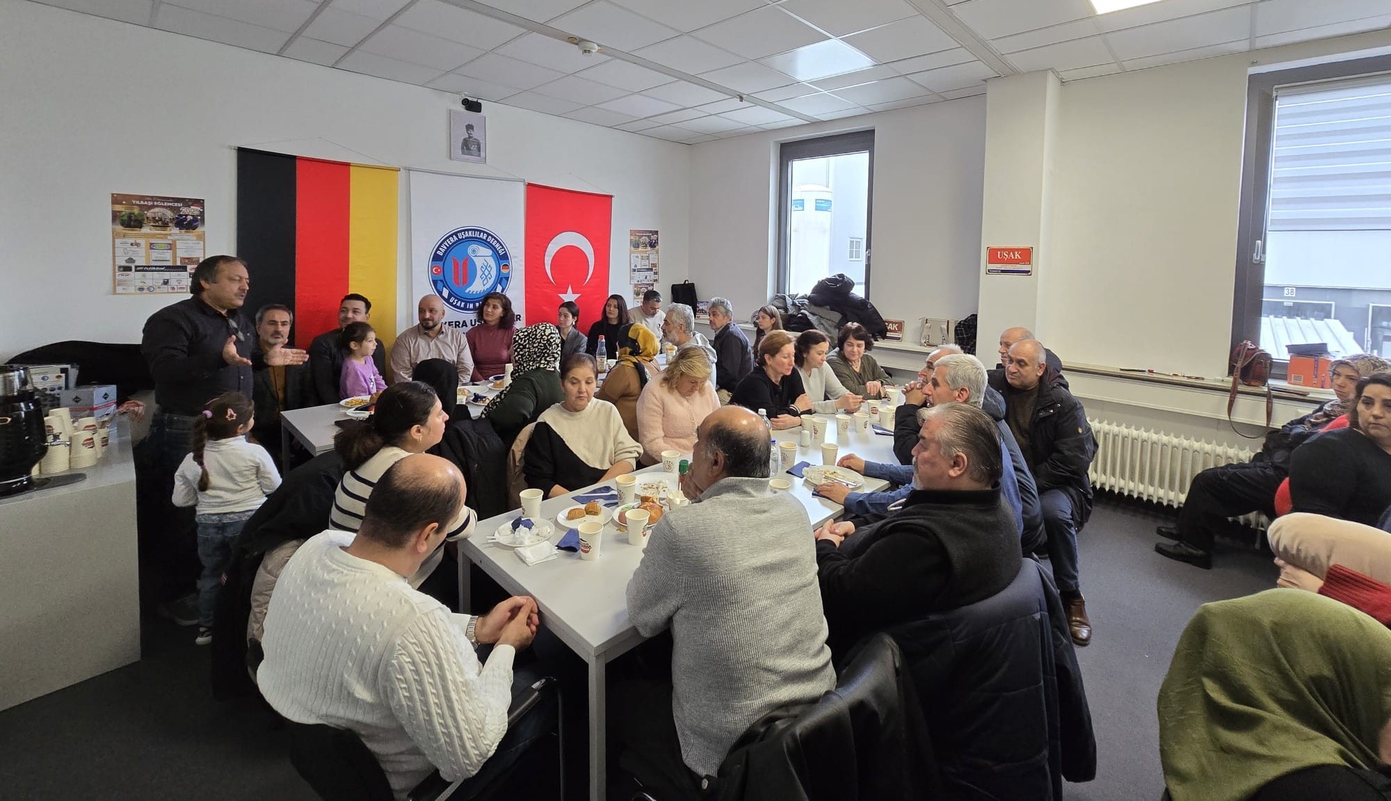 595618031 1302235798373415 4825363308868584773 N