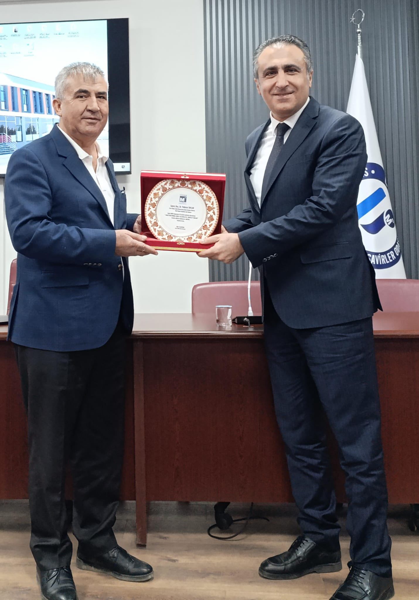 597418405 10163713664491252 4571019073117036438 N