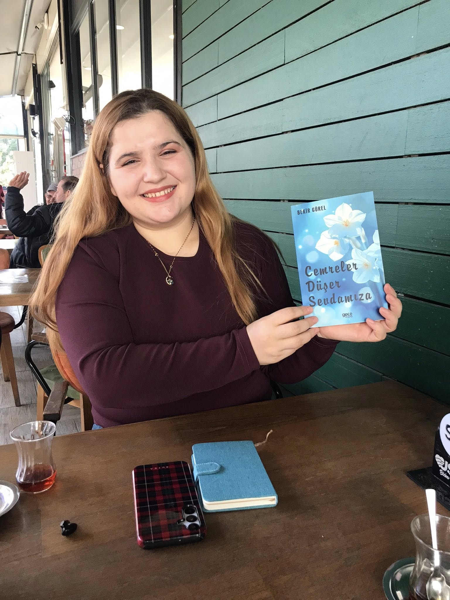 597592314 3234832393341679 15481698225795896 N