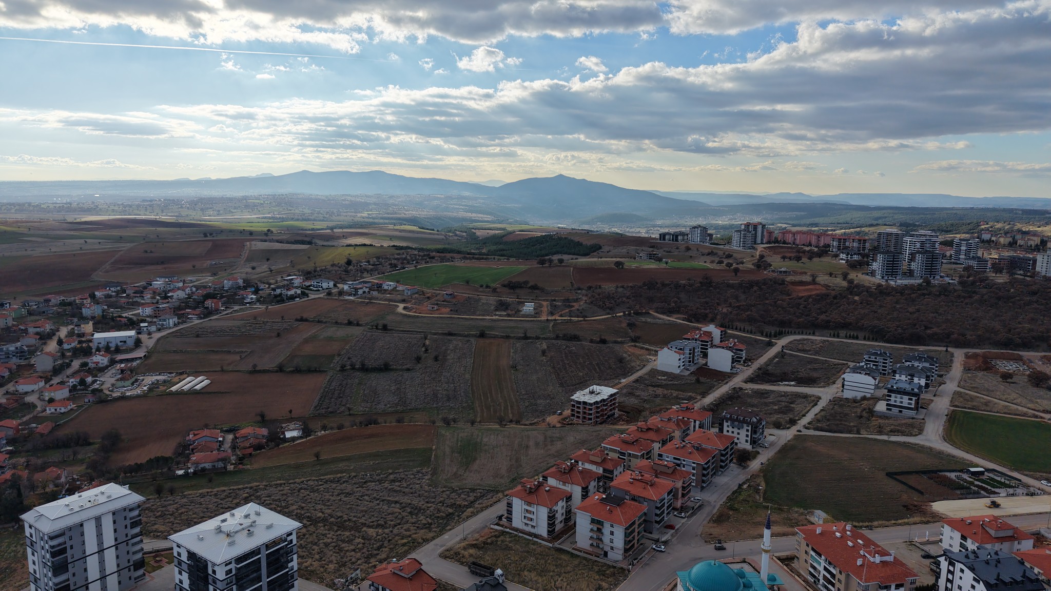 598433298 10163675724793967 11101666294810601 N