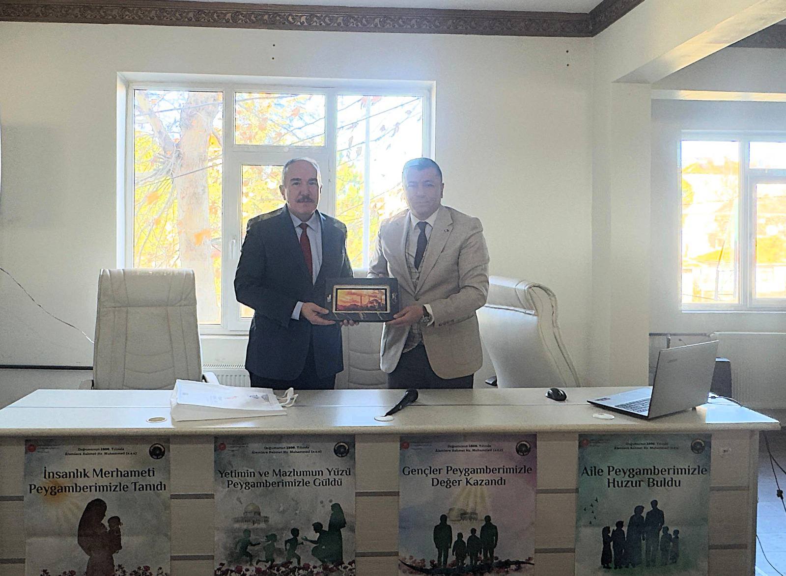 598657845 1165267332459731 3027208504667687572 N