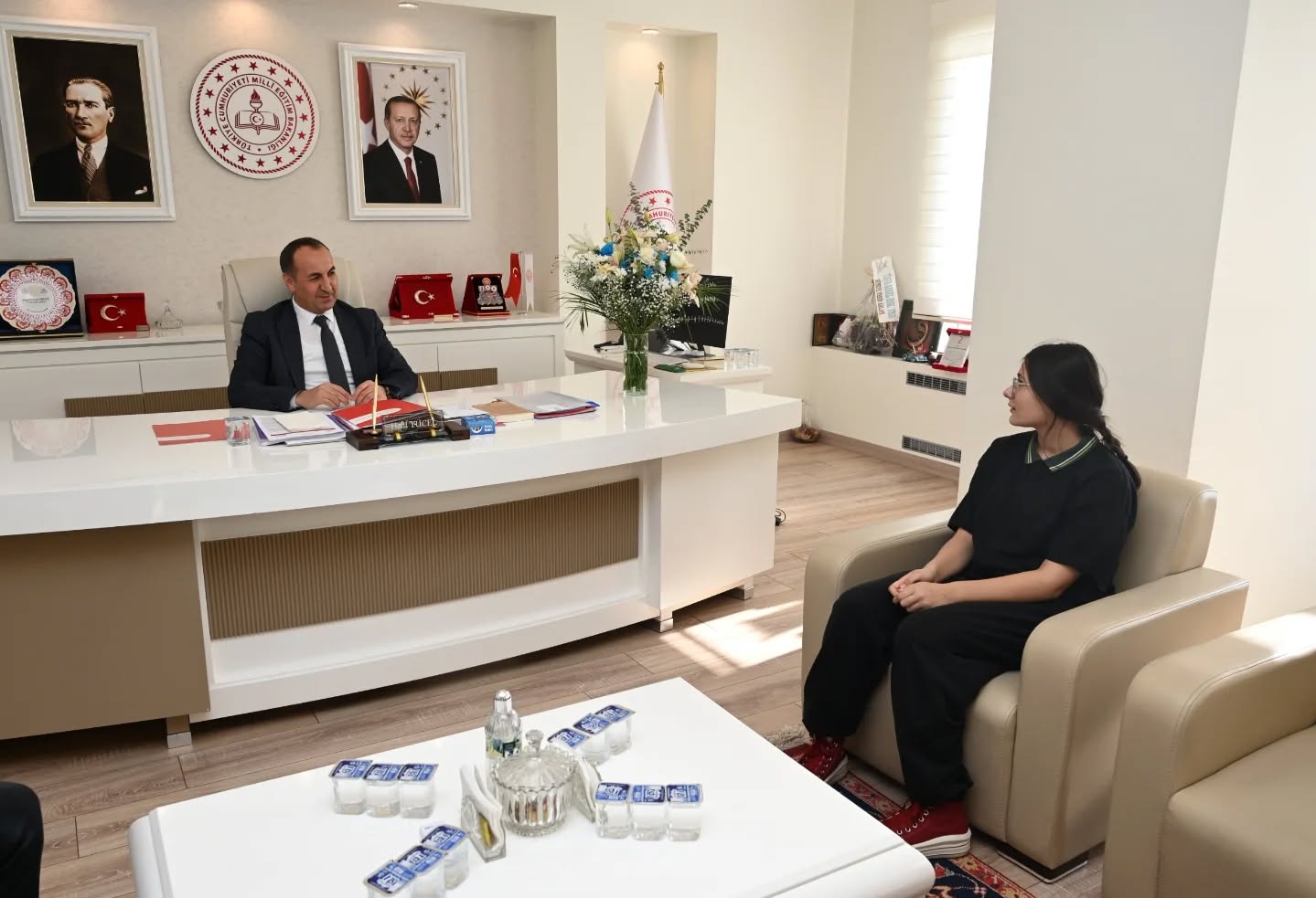 601531577 18146681767431364 6750422865260447122 N