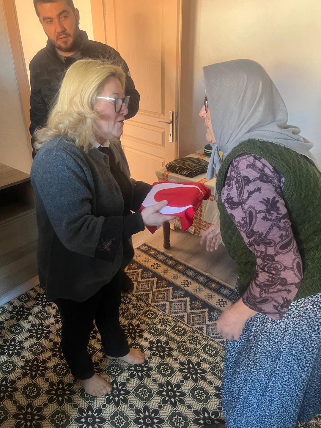 601909962 1294997956004794 5210855076979327227 N