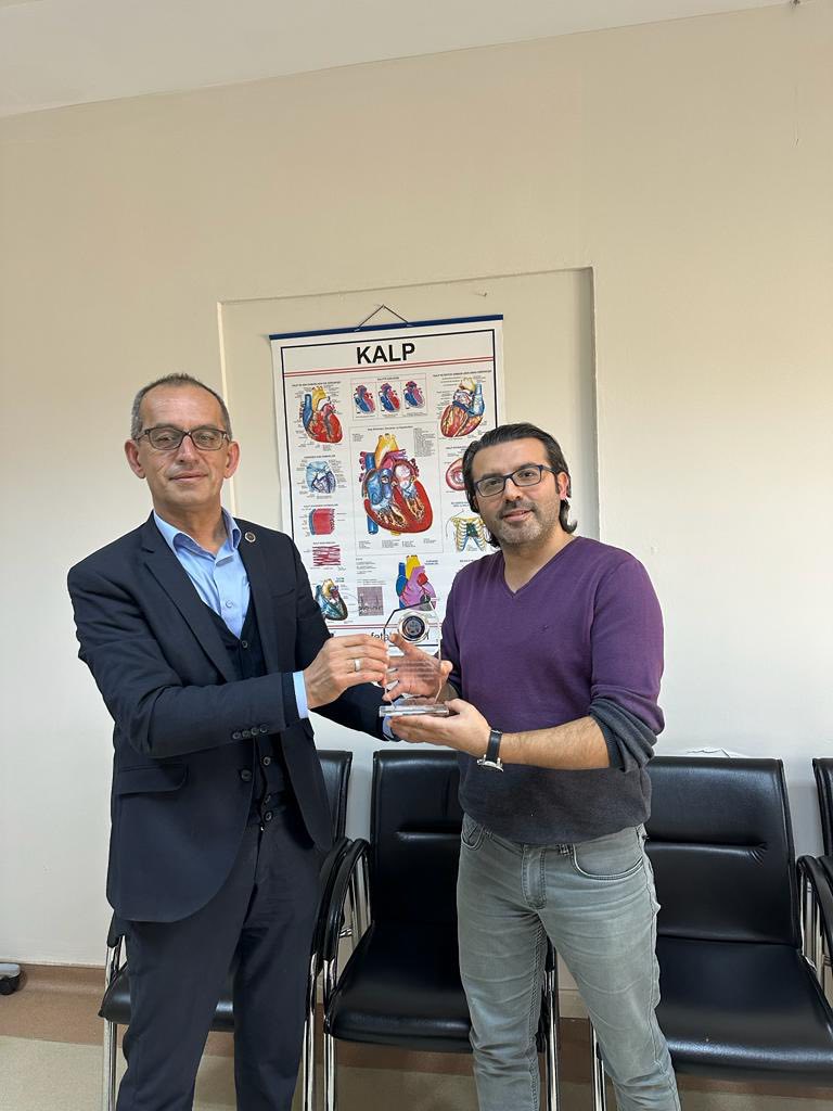 604668899 4281763775429980 6467925907171295205 N