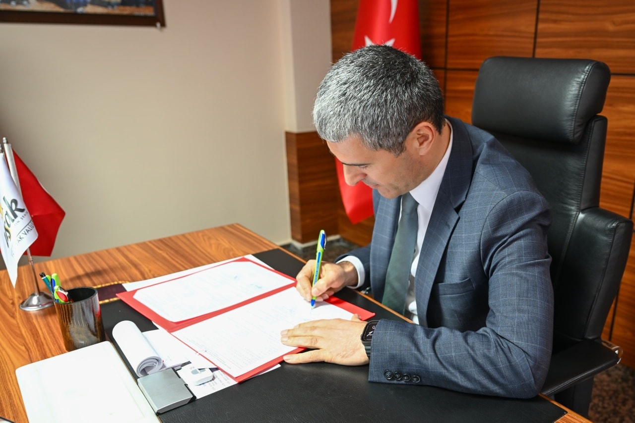 605124372 1177103087927225 6408767440366581792 N