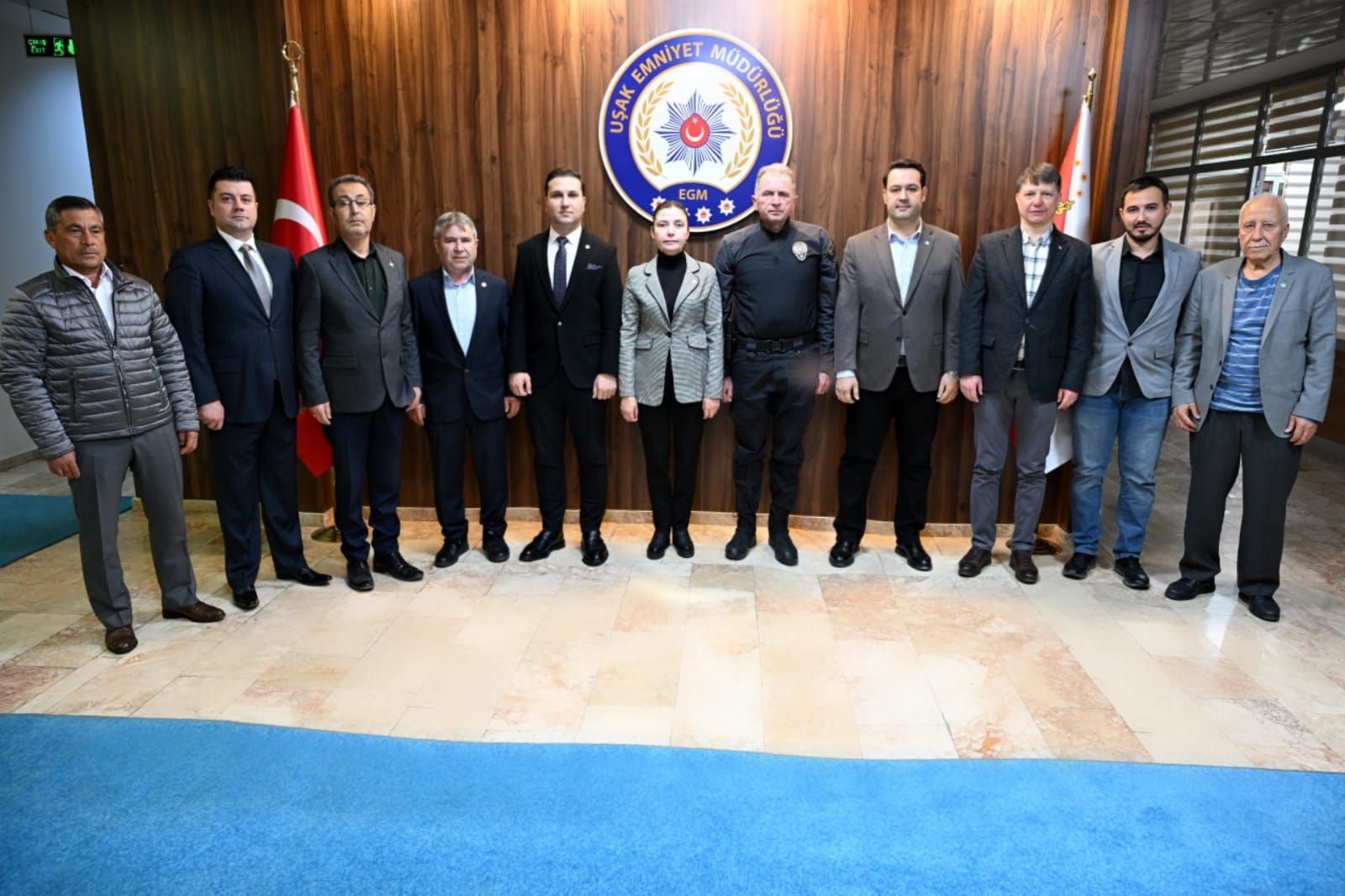 608483906 2666481663705215 1696730339539515009 N