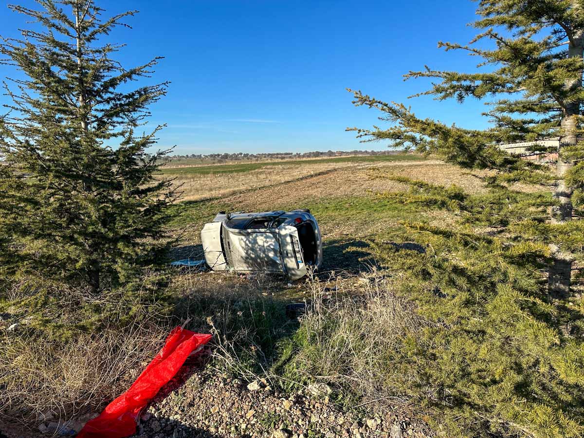 A A 20251219 40022460 40022459 U S A K T A D E V R I L E N O T O M O B I L D E A Y N I A I L E D E N 5 K I S I Y A R A L A N D I