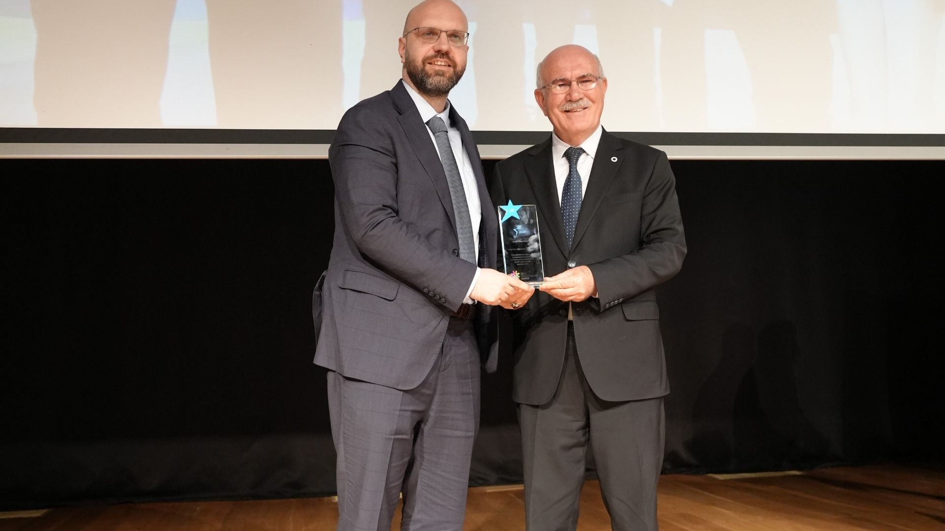 Adsız Tasarım 2025 12 10T135544.163