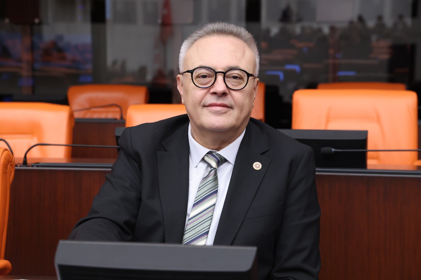 B1Acc9F8 D553 4D05 B58C C465Bb32E69E