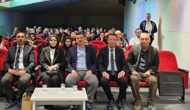 C8C21Ade 0780 467C 86B4 B4028900Fd69