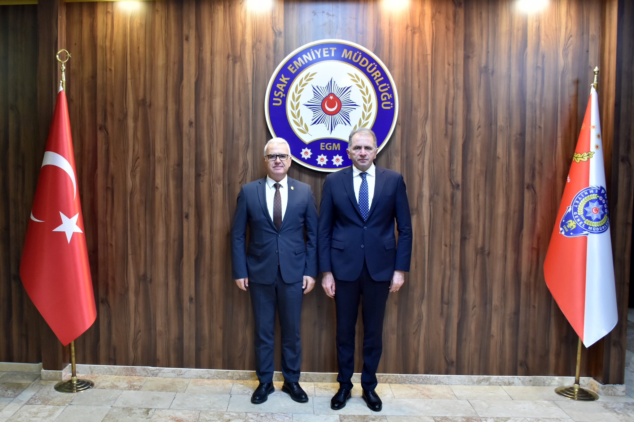 G7 V K N7 P Xc A A Gn M8