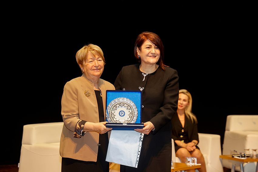 Kadın Liderliği Ve Anadolu’nun Geleceği (2)