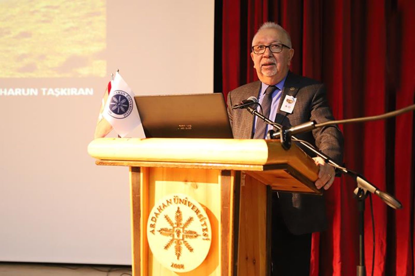 Prof. Harun Taşkıran