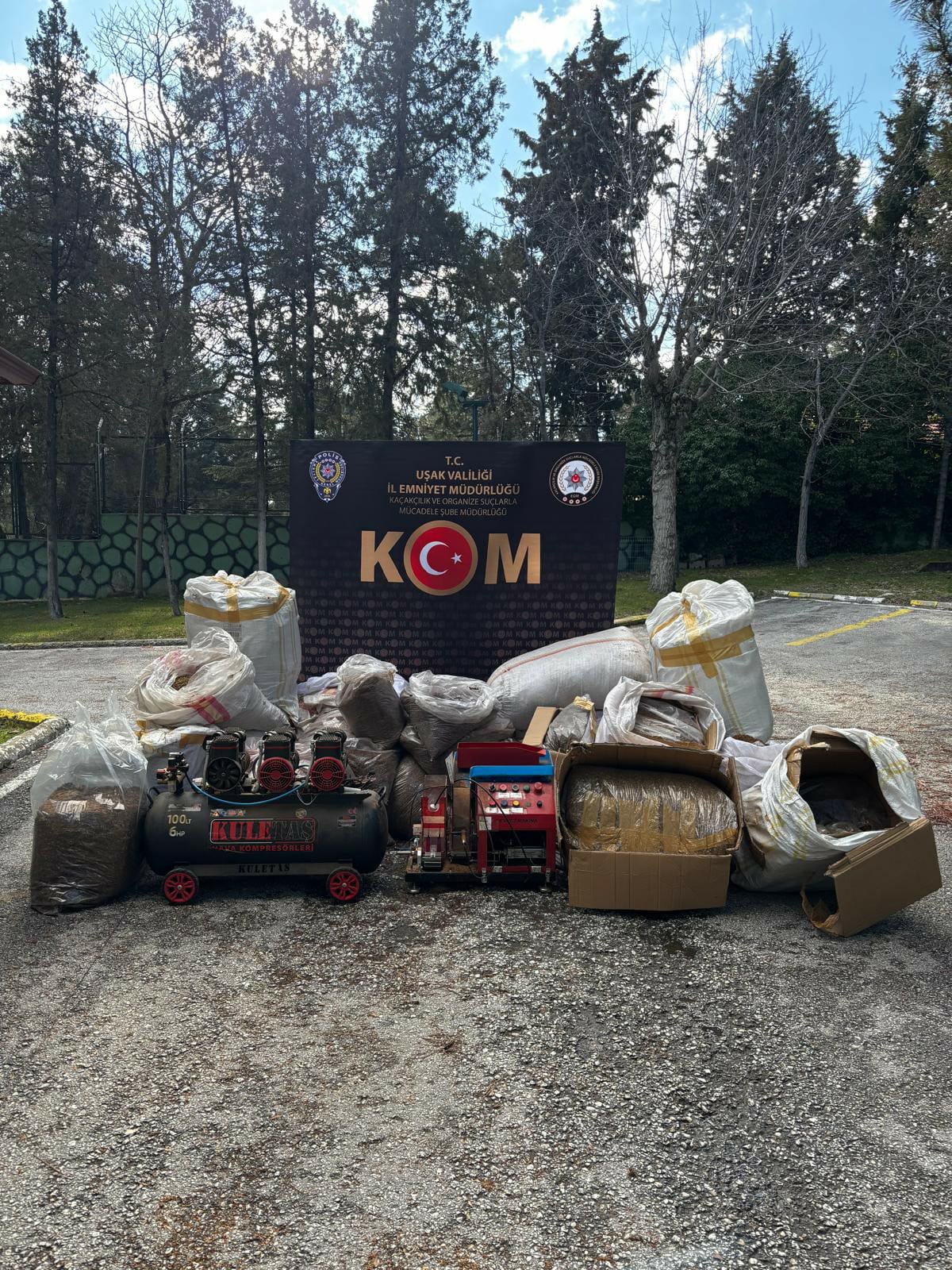 4E1B6B26 F514 44D5 9416 4D32E88Dd7B6