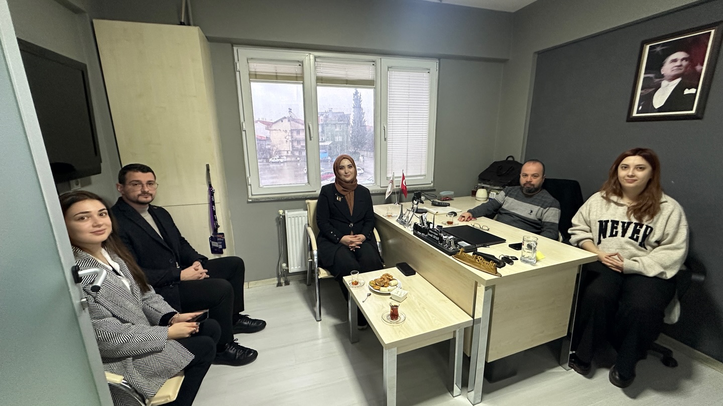 610710321 18043327601707767 3587015701605284336 N