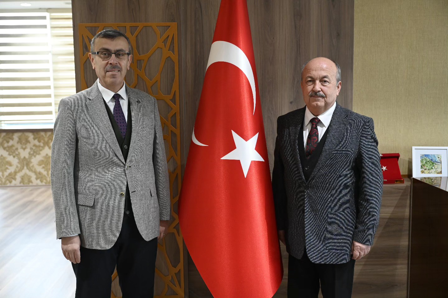 611879271 122163281030627851 5967487868185216770 N