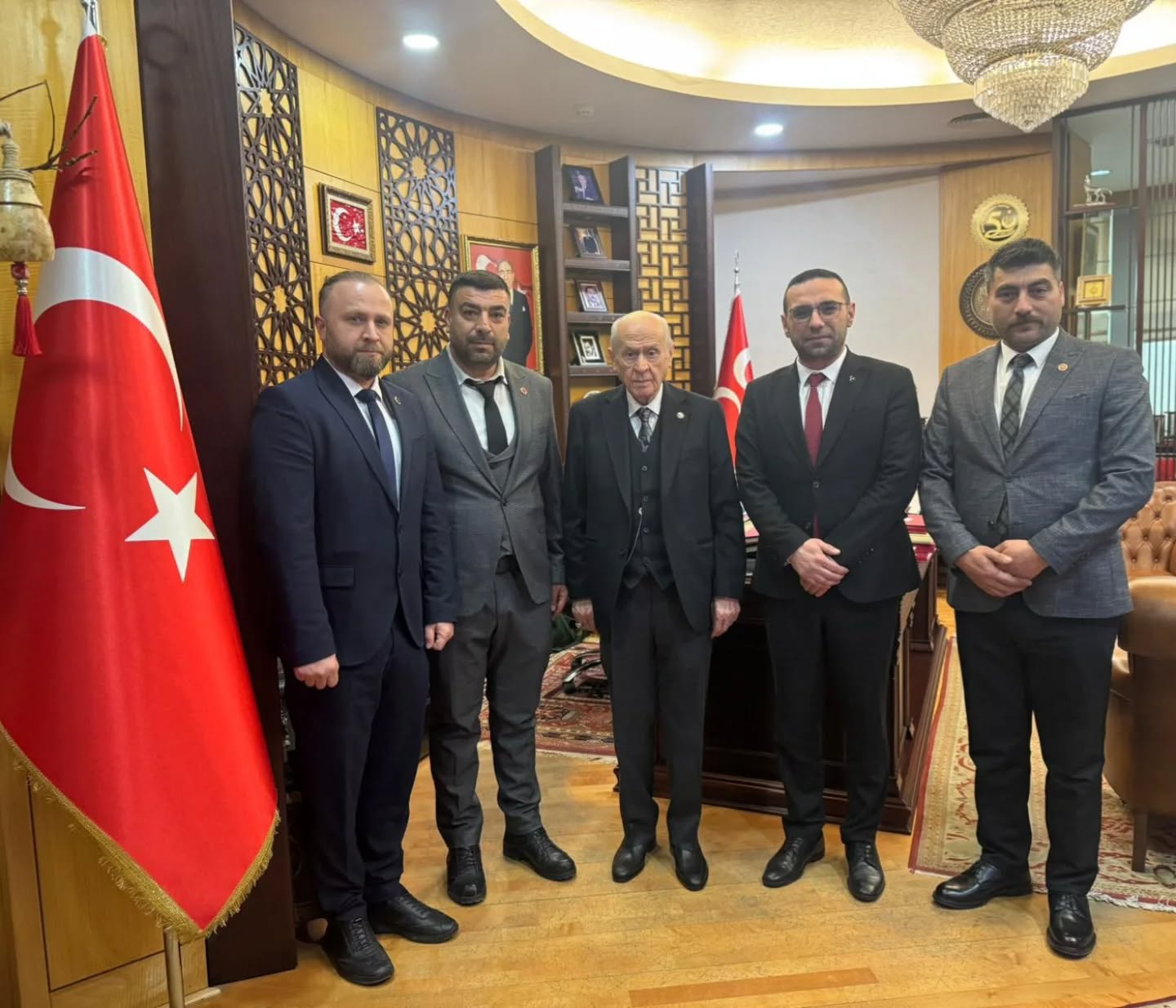 612088880 17976383102972018 6744996322714035294 N