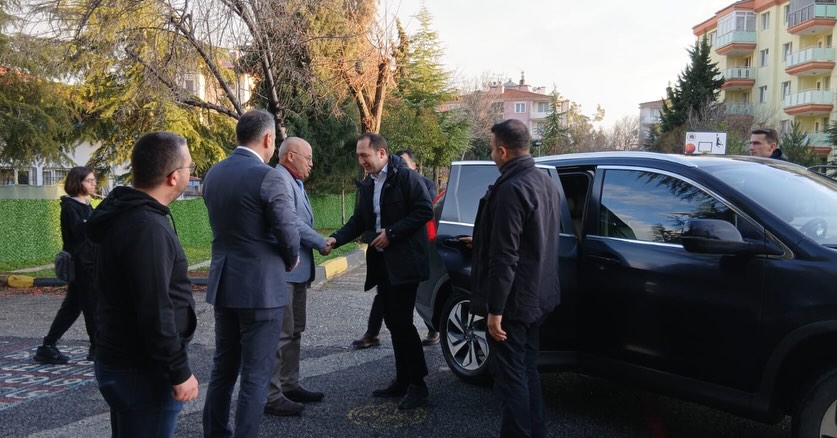 612141761 18099161692803986 107904548942340036 N