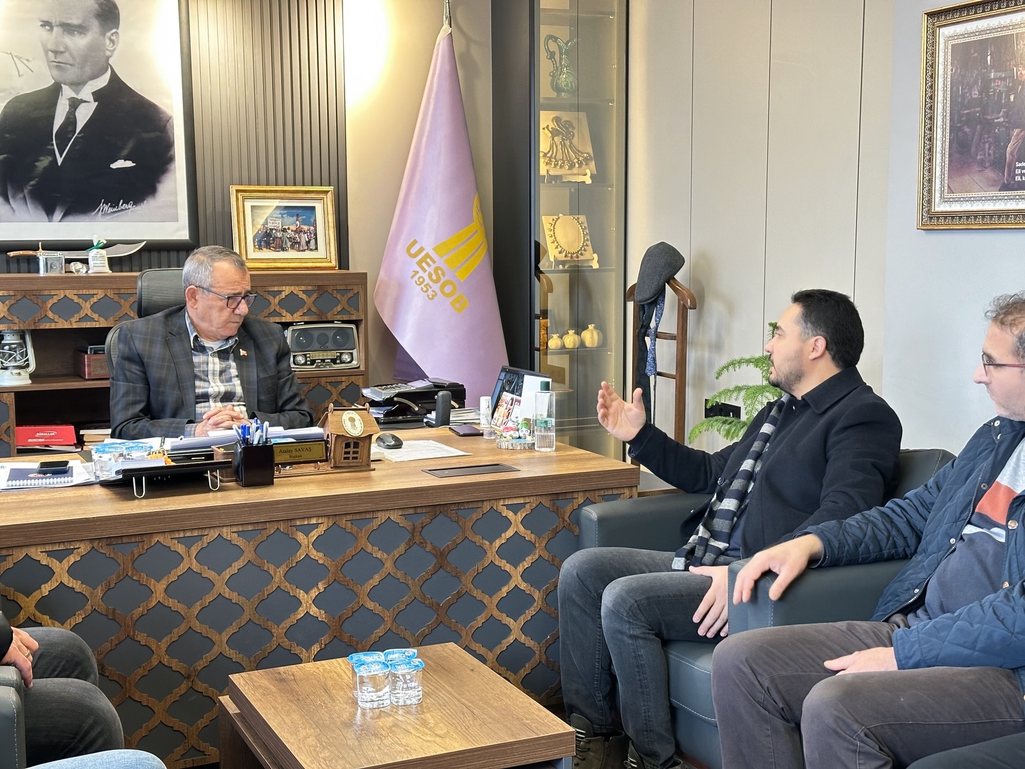 613226730 18558103873006744 1737530696497639000 N