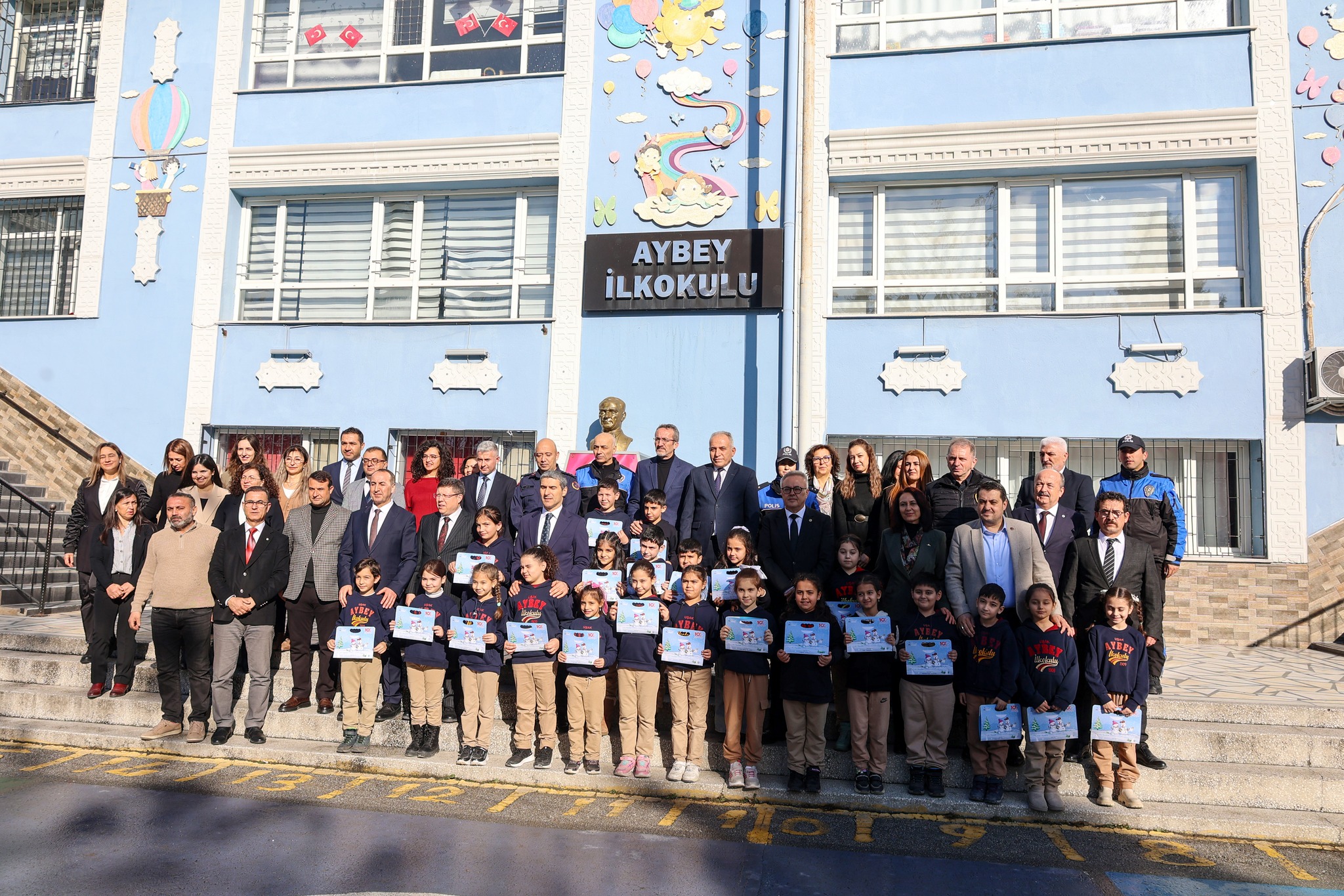 615437458 1200494032224536 3359386106868986218 N