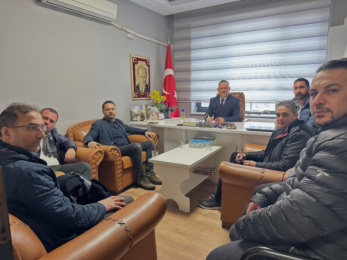 615471775 18558103891006744 7742772673587668556 N