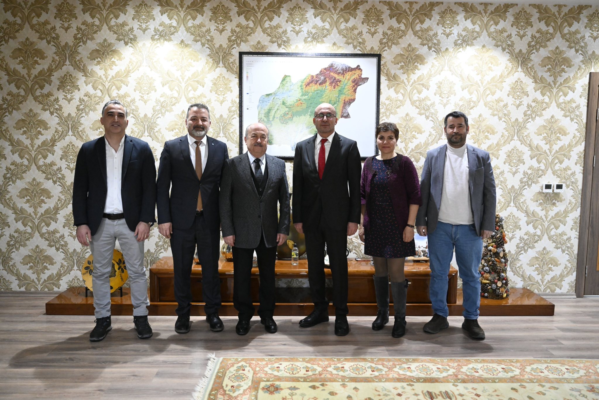 615537805 1478855707578394 5667558338005280530 N