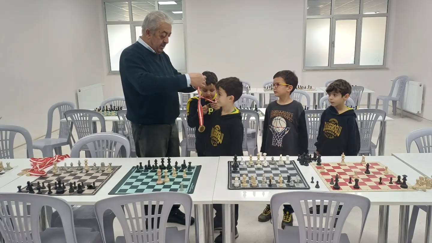 617106173 18551132368038285 5431065820403816796 N