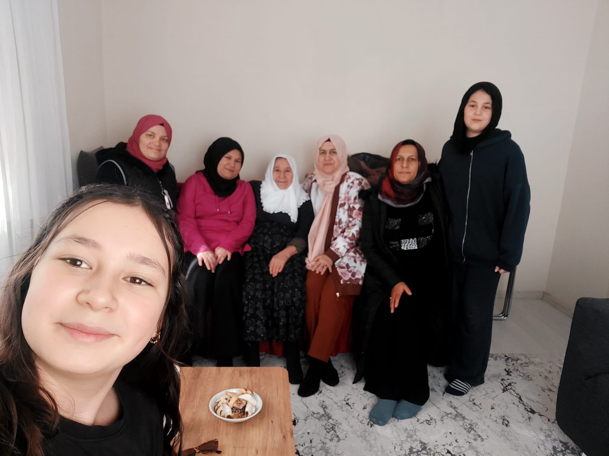 617719553 903973838823083 4884087862438494087 N